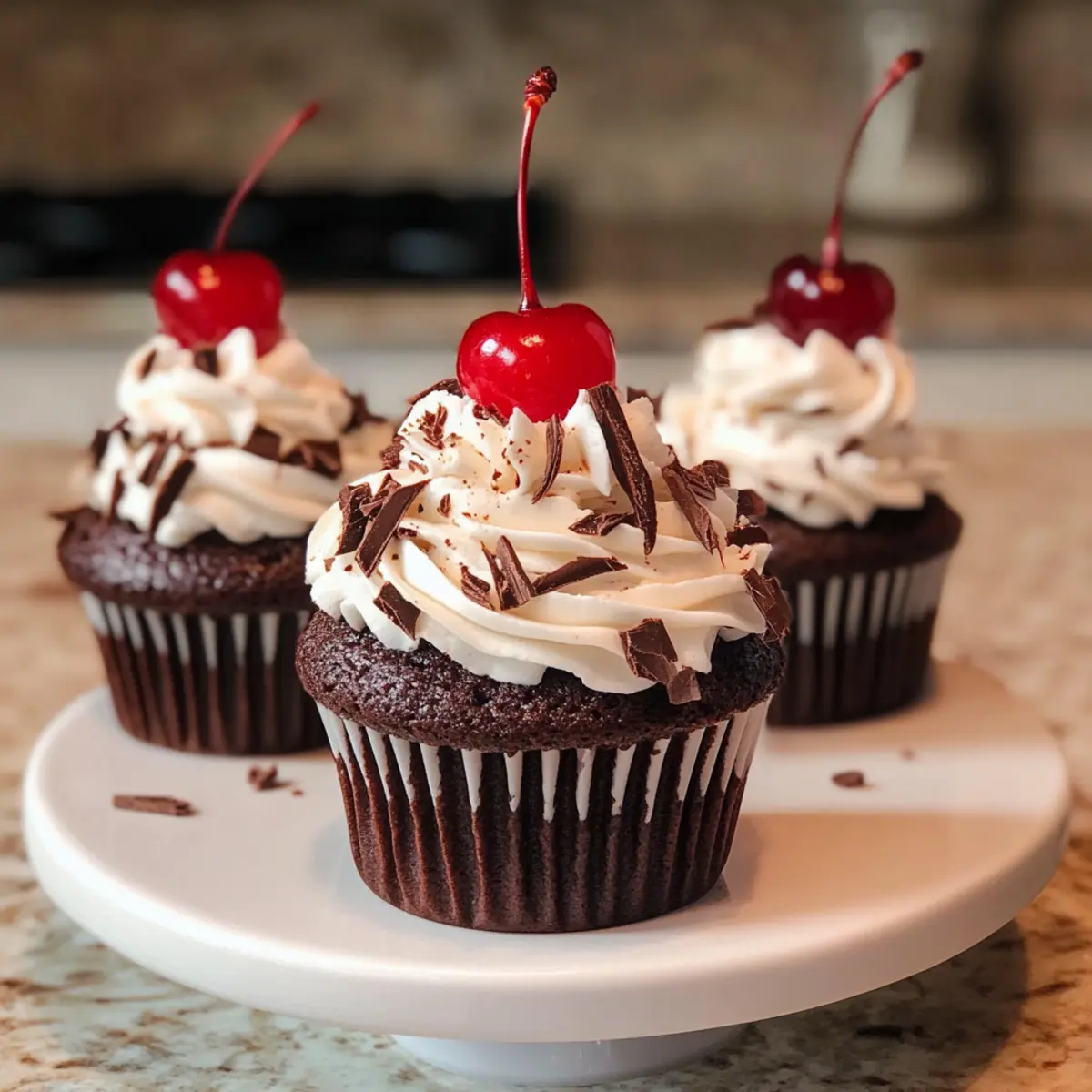 Einfache Schwarzwälder Cupcakes